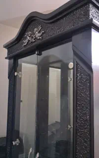 بوفه چوب مشکی سالم
