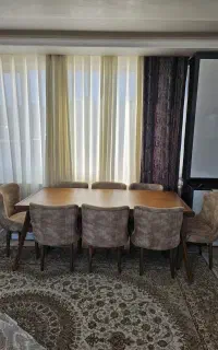 میز غذاخوری ۸ نفره