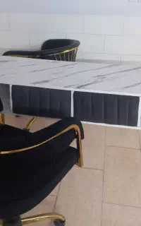 میز ناخن دو نفره متن اگهی بخونید کامل