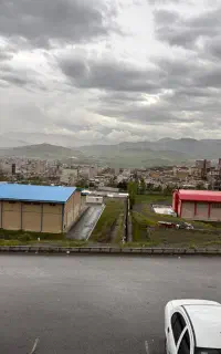 آپارتمان دو نبش اقاقیا / مسکن مهر بهاران