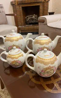 قوری چینی ۴عدد نو