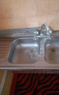 سینگ ظرفشوئی با شیر آلات