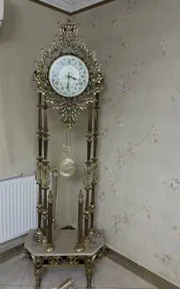 ساعت ایستاده