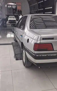 پژو 405