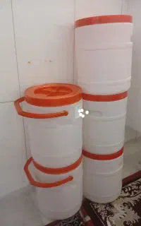 سطل در دار