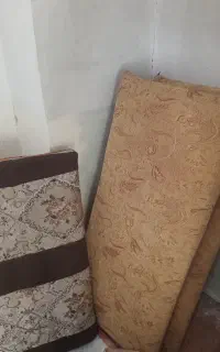 پشتی