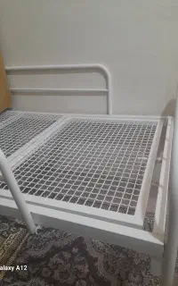 تخت بیمارستانی