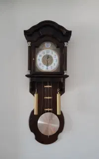 ساعت دیواری