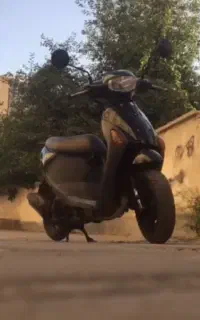 پاکشتی سوزوکی لتس ۴