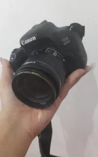 دوربین کنون۸۰۰d