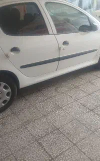 ۲۰۶ تیپ ۲ مدل ۱۳۹۴ شاسیا سالم