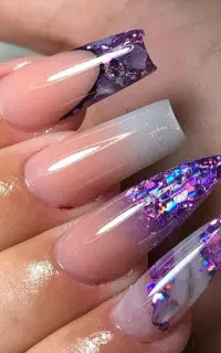آموزش کاشت ناخن