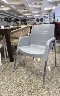 صندلی شایان