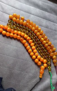 تسبیح سندلوس نادر و کهربا خالد
