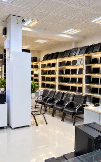 استخدام همکار خانم به فروشگاه کامپیوتر و موبایل