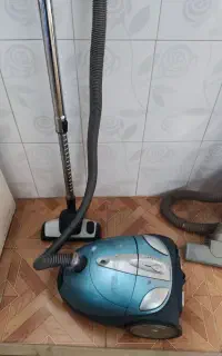 جاروبرقی AEC