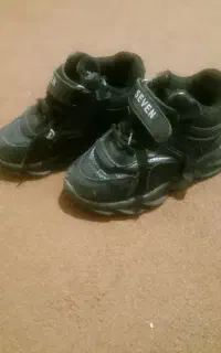 کفش کودک سایز۲۷