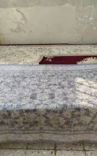تخت آهنی
