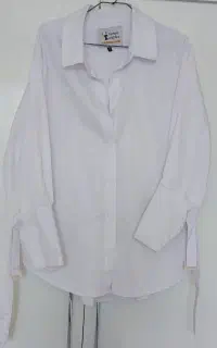 شومیز سفید کاربردی