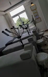 اجاره تخت به مژه کار و ابروکار