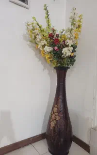 گل با گلدان
