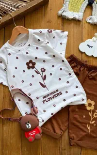 لباس بچگانه