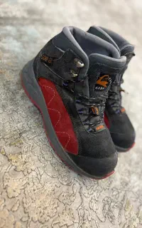 کفش کوهنوردی حرفه‌ای