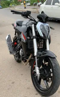 بنلی 180S مدل 1402 استثنایی