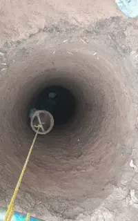 چاه و دراوردن استخر و....