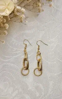 گوشواره آویزونی