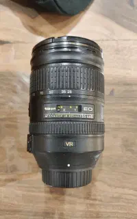 لنز تله نیکون ۲۸-۳۰۰ فول فریم