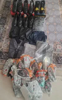 فروش کفش کار.لباس کار.و دستکش.