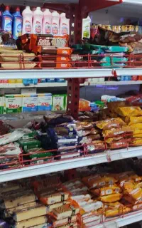 فروشنده سوپرمارکت