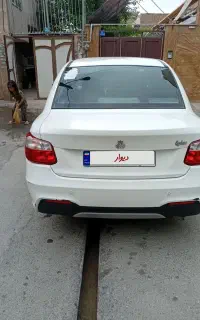 ساینا اس مدل ۱۴۰۱
