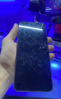 گوشی شکسته ( خریدار)