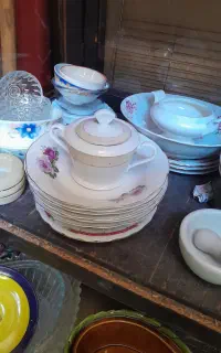 بشقاب قندان سالمه