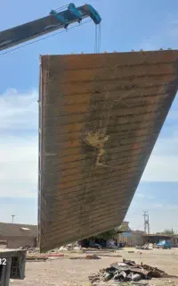 کفی مناسب تریلی.سکو.پل یااسکله روی اب