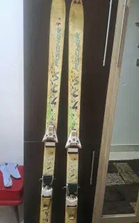 کفش اسکی و چوب اسکی الپاین
