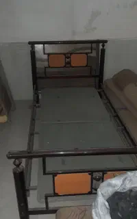 تختخواب معاوضه با فرغون فرقون
