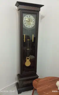 ساعت ایستاده