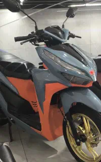 کلیک آبی مازراتی