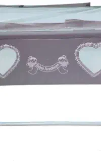 گهواره و تخت نوزاد آبی‌رنگ