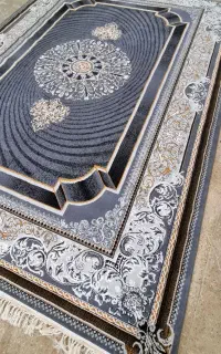 فروش فرش تازه اکبندشیش متری و نه متری و ۱۲متری
