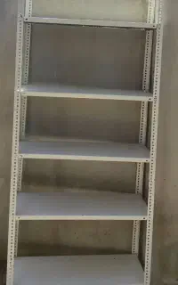 قفسه فلزی