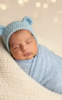 تبدیل عکس نوزادی شما به عکس آتلیه ای