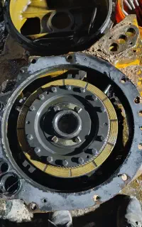 تعمیر انواع خودروهای ایرانی وخارجی وبخصوص زانتیا