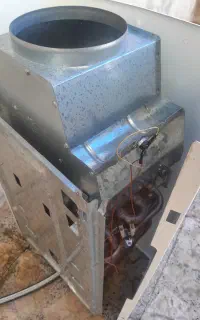 آبگرمکن دیواری بوتان