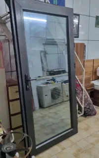 درب پی وی سی