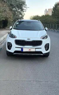 کیا اسپورتیج 2017 جیتی لاین بودن رنگ
