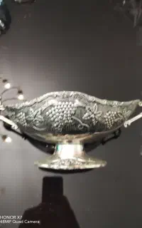 شکلات خوری. پیوتر اجیل خوری  کاسه